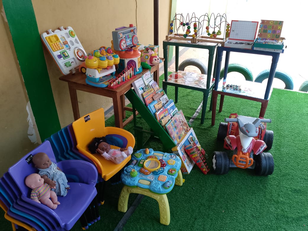 Remise de kits d’installation aux assistantes maternelles : Le projet « Investir dans la petite enfance » concrétise son soutien à l’auto-emploi